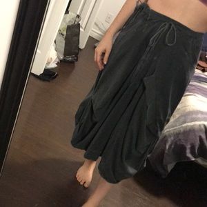 🔥3 for 30$🔥 draped harem skirt with pockets!